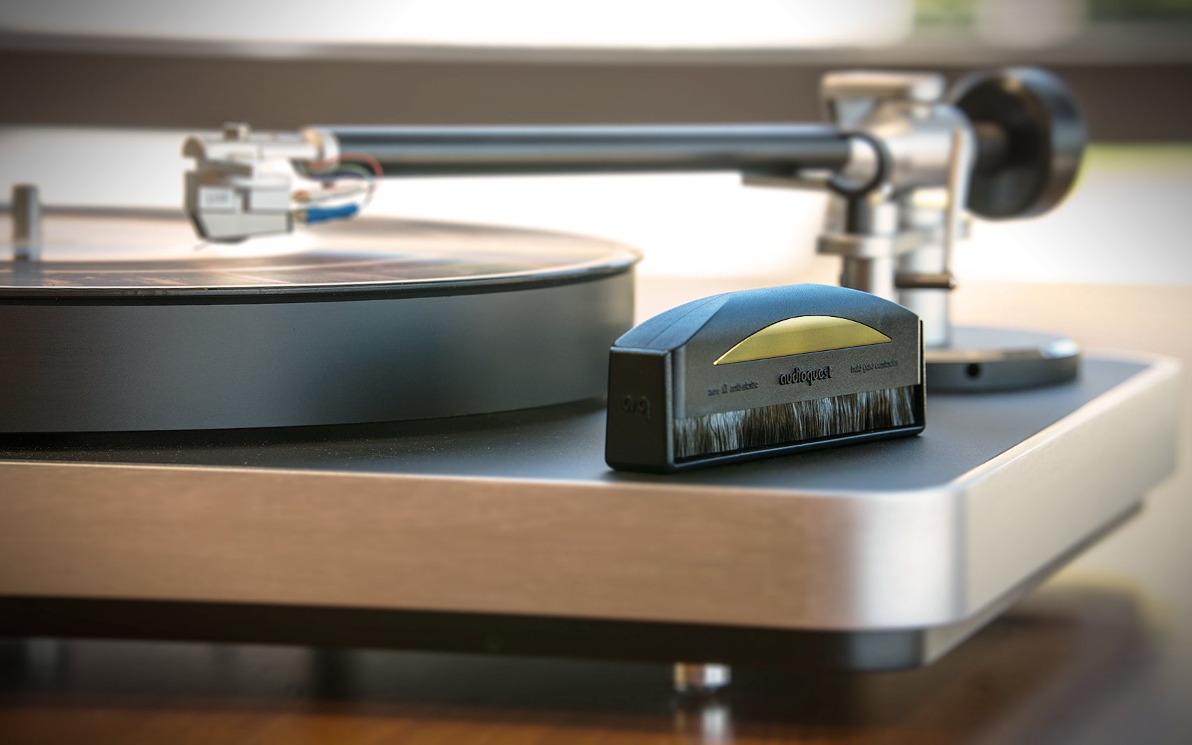 AudioQuest Super-Conductive Record Brush