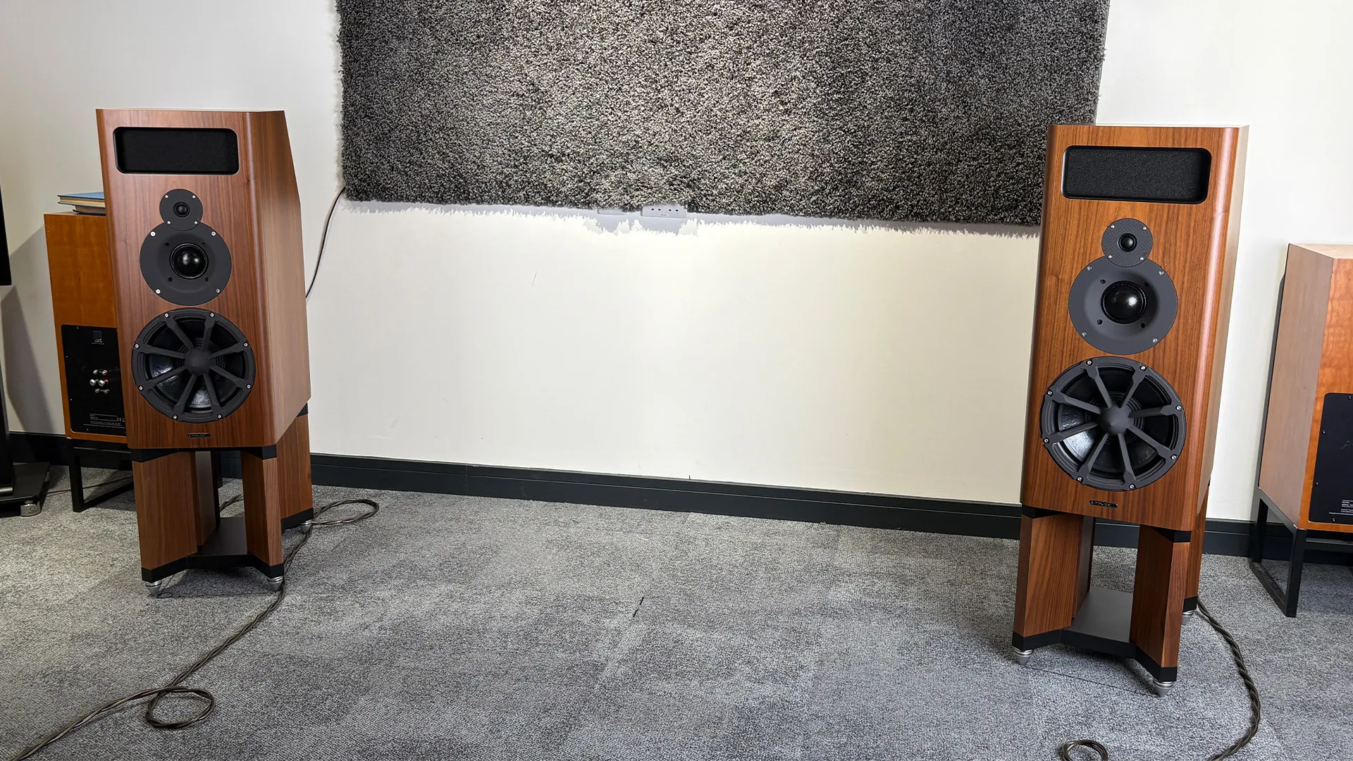 PMC MB2 SE dobio pet zvezdica od What Hi-Fi 